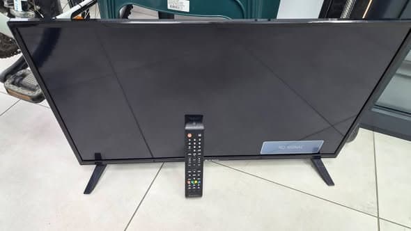 Телевизор SANG 32″ — 75 €